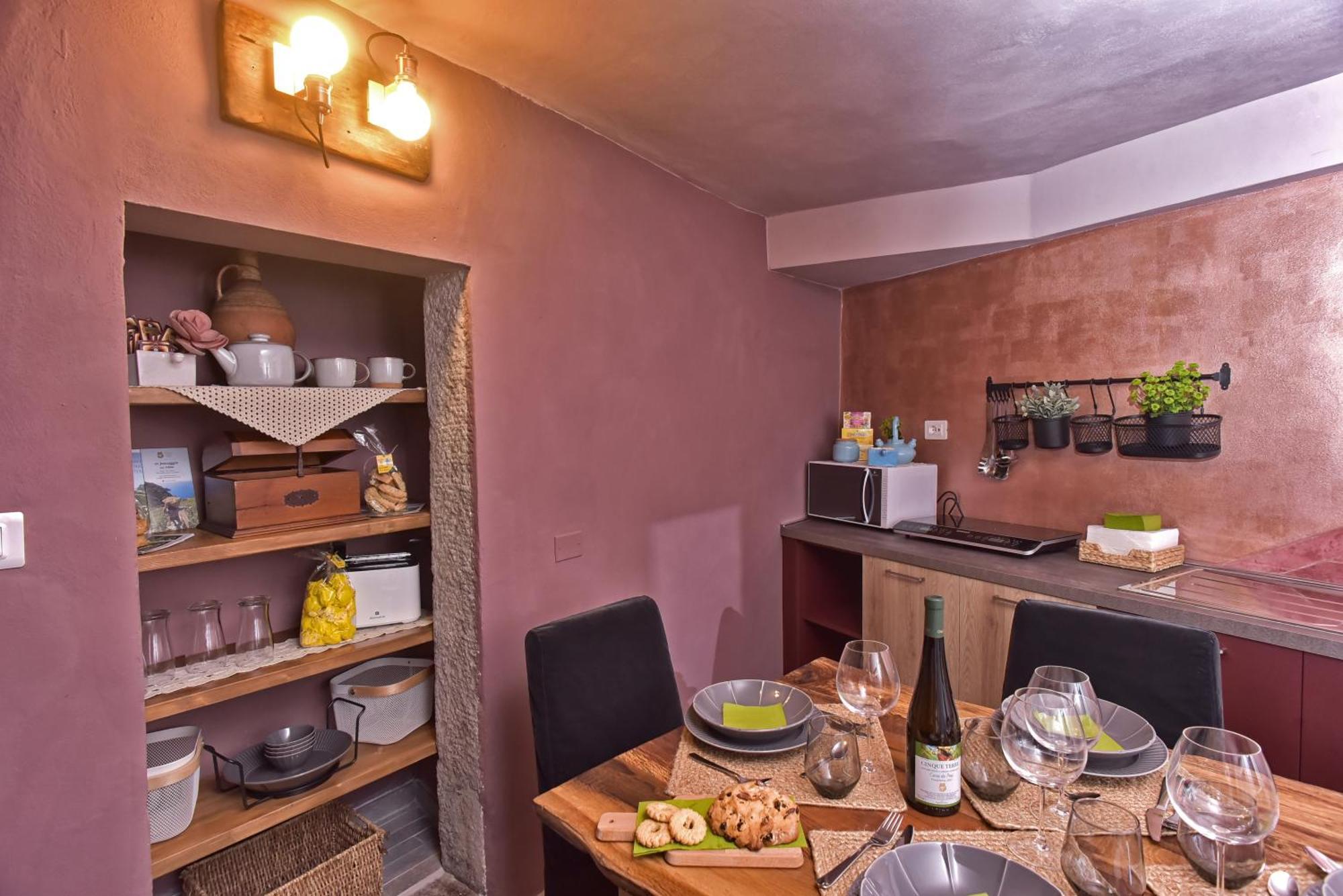Casa Vacanze Tra I Monti E San Martino Biassa 外观 照片